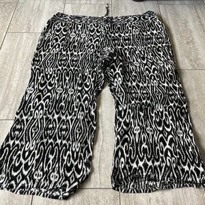 INC Plus Tribe DC mid rise wide leg black & white print pants for women 4X